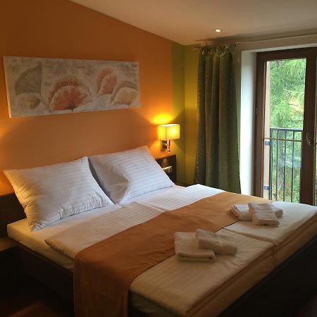 Casino & Hotel Admiral Strazny Dış mekan fotoğraf